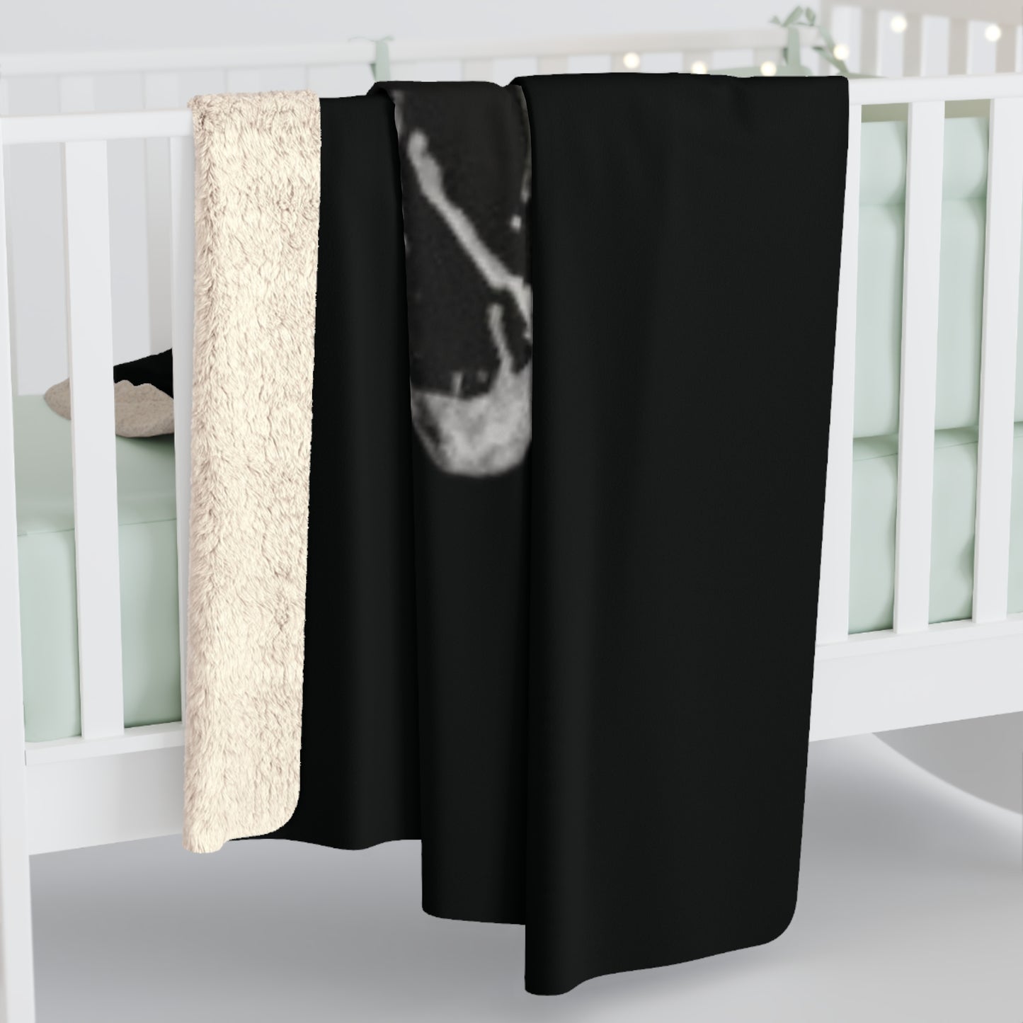 Frog Black Sherpa Fleece Blanket, Animals, Amphibians, Nature, Home Decor, Soft, Cozy, Holidays, Gift, Gender Neutral, Throw 50x60 60x80