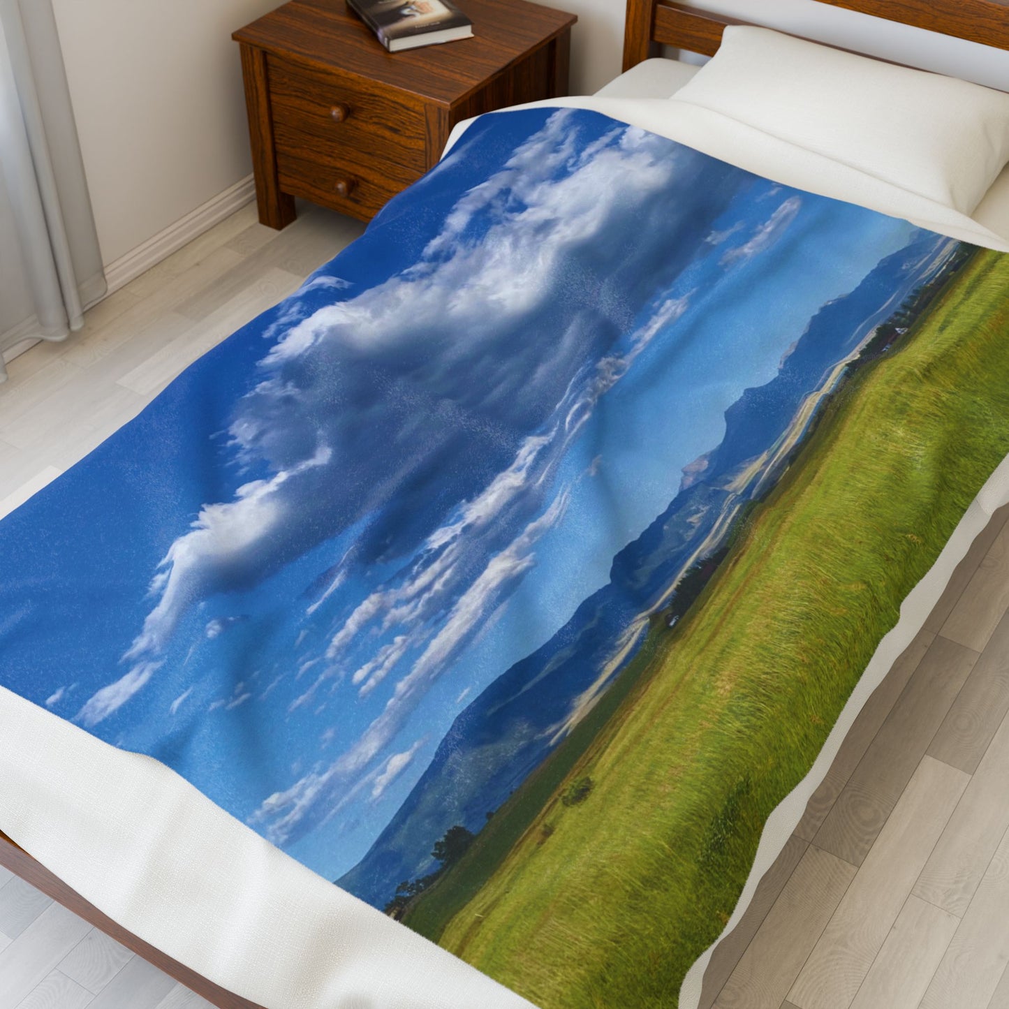Western Clouds Velveteen Blanket, Cozy Throw, Home Decor, Gift, Bed Cover, Vibrant Couch Blanket, Birthday Wedding Anniversary Christmas