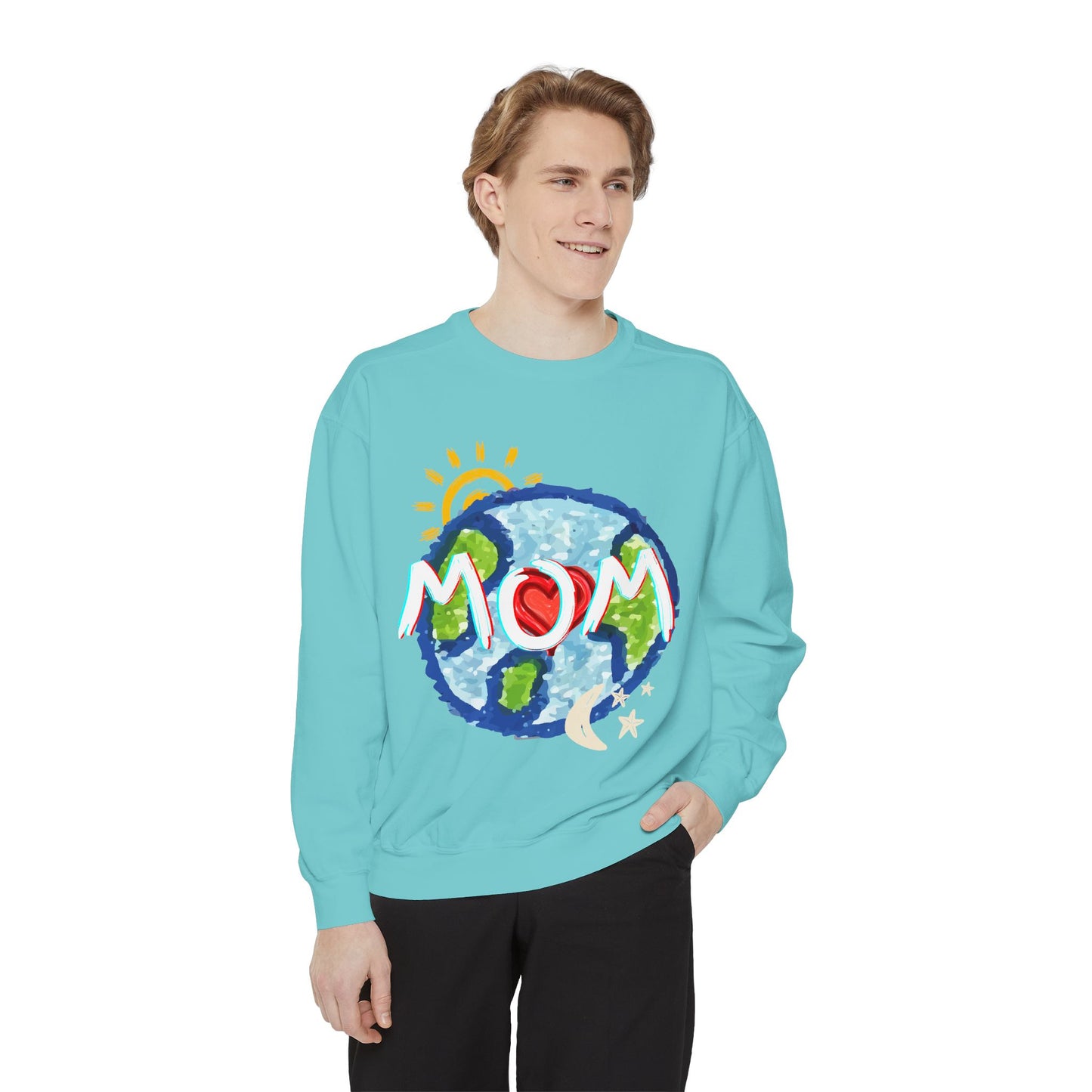 Mom’s World Graphic Unisex Sweatshirt for Mother’s Day