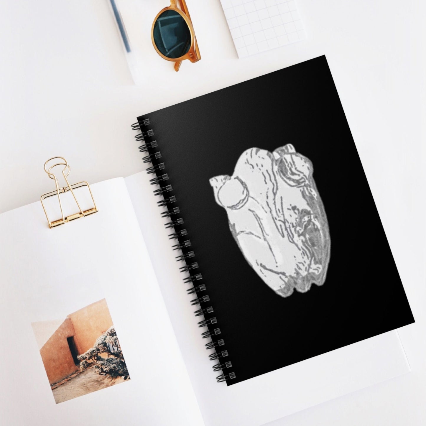 White Frog Black Spiral Notebook, Ruled Line, animals, amphibians, nature, gender neutral, journal, gift, teens, adults, kids, friends